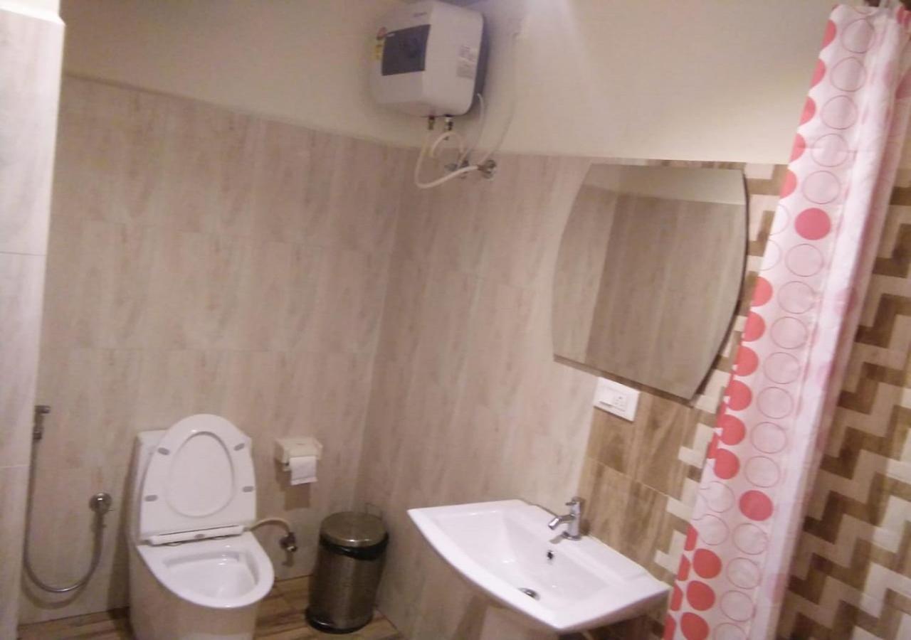 Ocean Inn Hotels บังกาลอร์ ภายนอก รูปภาพ