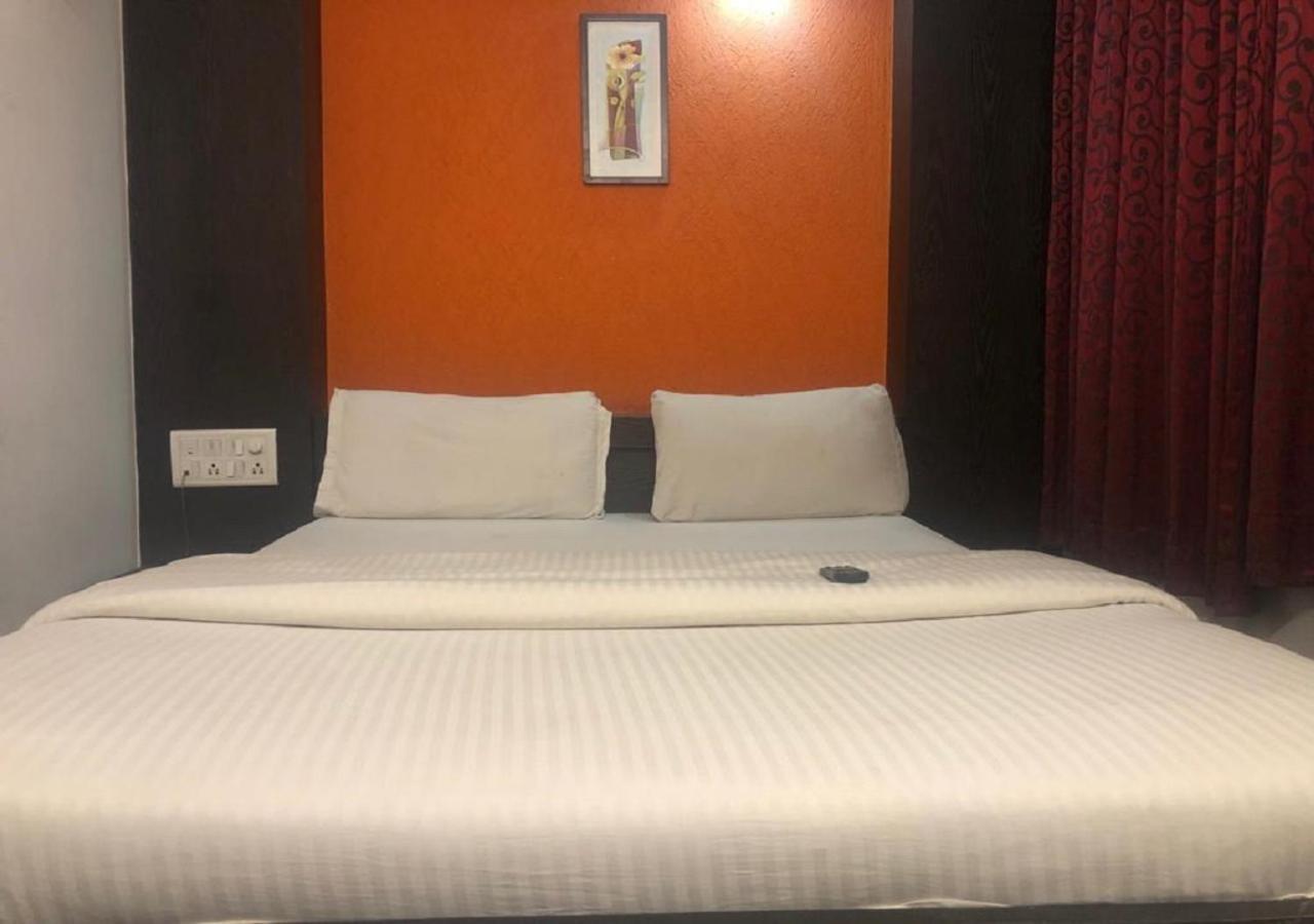 Ocean Inn Hotels บังกาลอร์ ภายนอก รูปภาพ