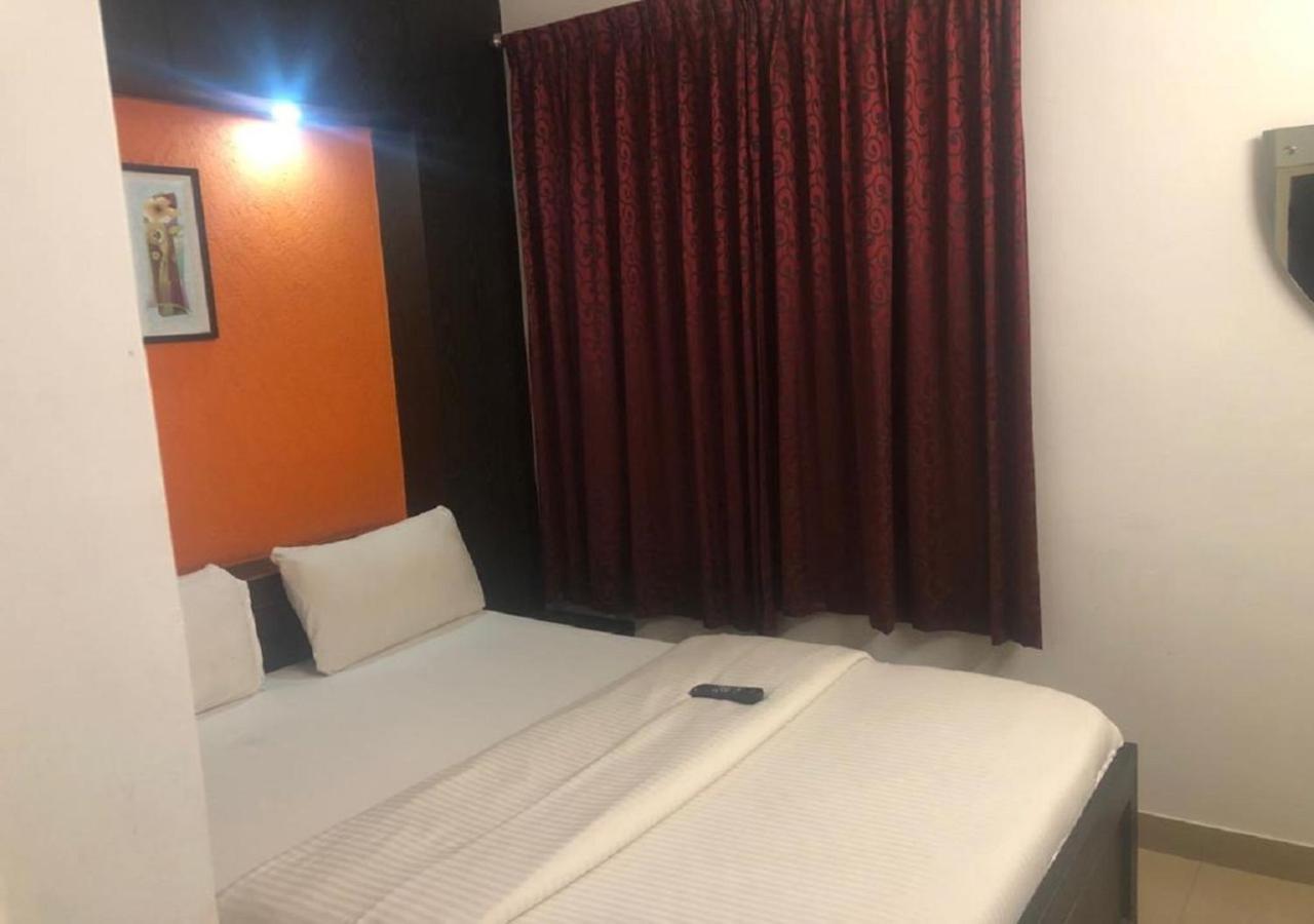 Ocean Inn Hotels บังกาลอร์ ภายนอก รูปภาพ